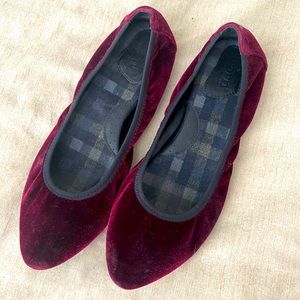 Red Velvet Ballet Flats